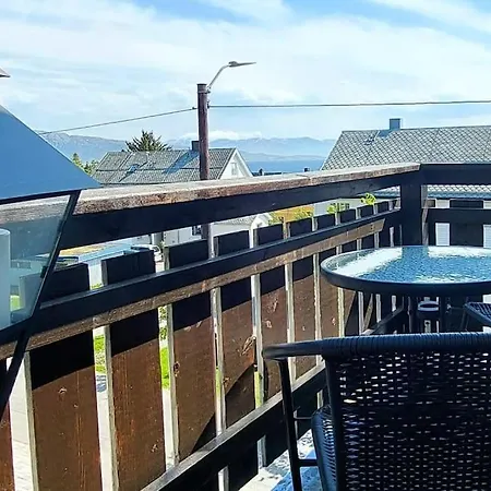 The Perfect Stop - 3rd Floor *