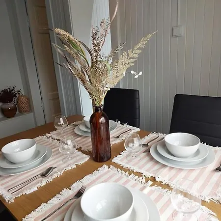 The Perfect Stop - 3rd Floor *