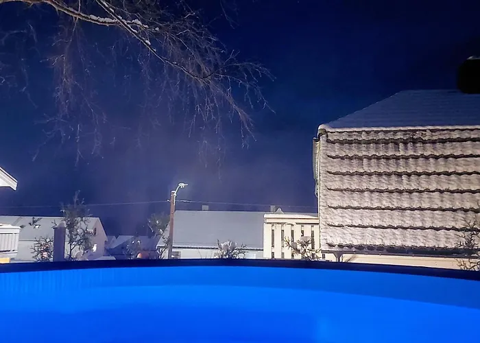 The Perfect Stop - 3rd Floor *