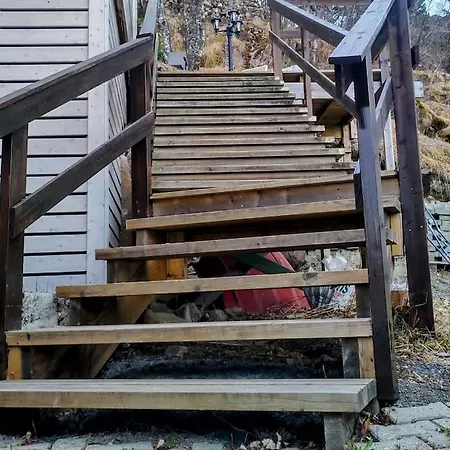 The Perfect Stop - 3rd Floor *